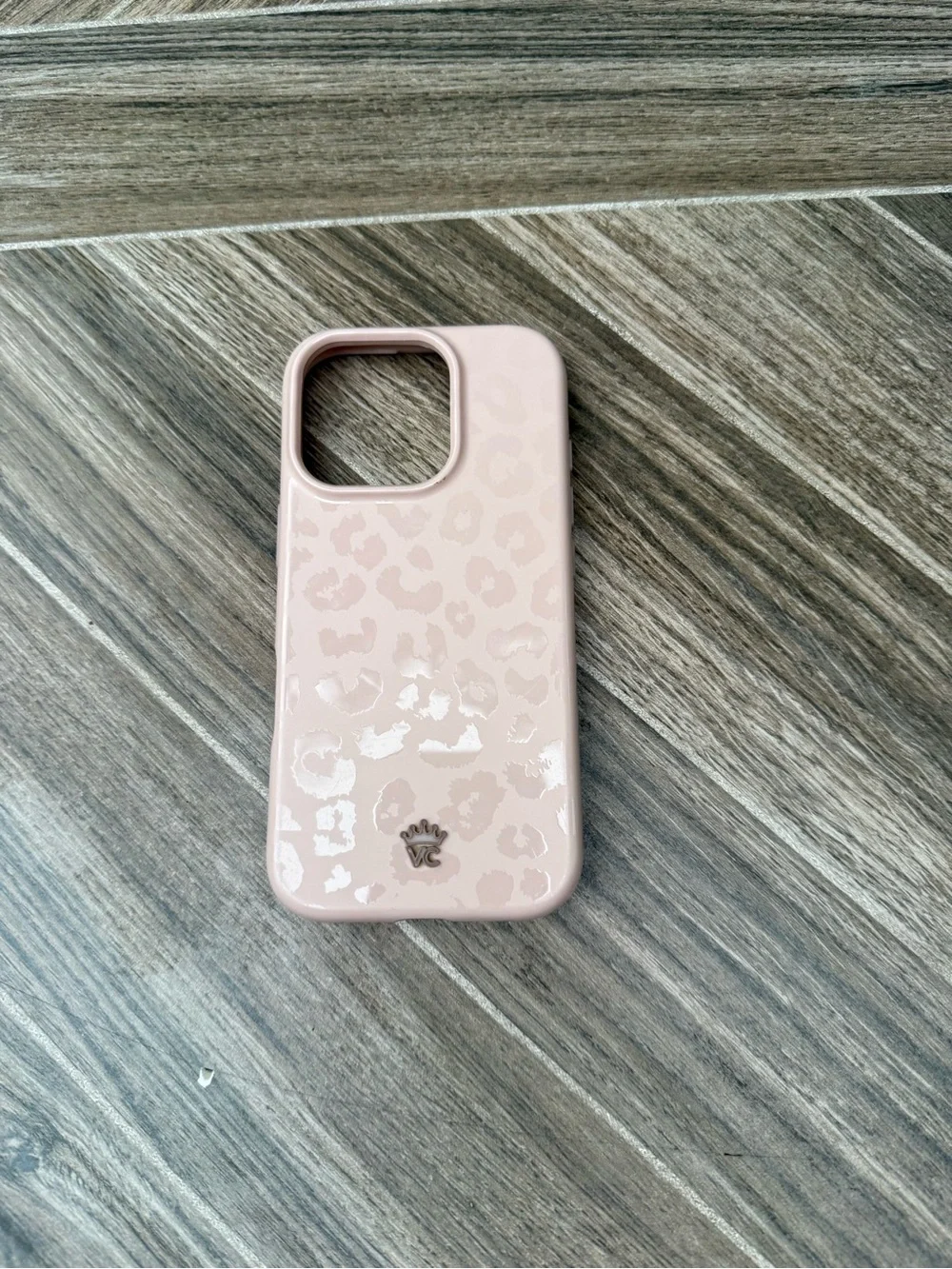 Velvet Caviar Nude Leopard Glossy Phone Case for iPhone 16 Pro